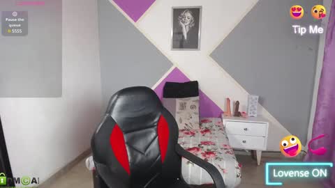 Karla online show from February 4, 2025, 4:18 pm