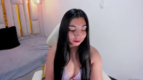 Karla  online show from January 23, 2025, 2:07 pm