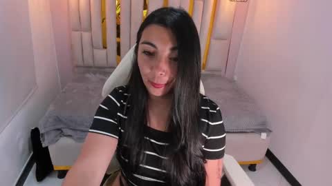 Karla  online show from March 12, 2025, 5:07 pm