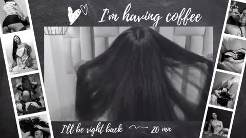 Karla  online show from October 7, 2025, 11:07 am