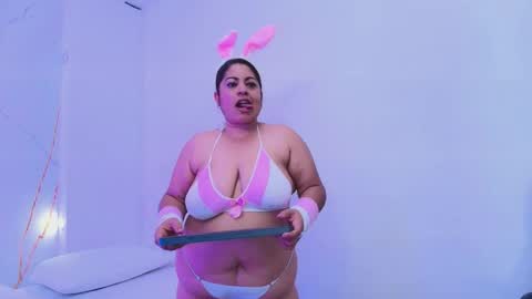 karla_hilton1 online show from October 31, 2025, 2:07 pm