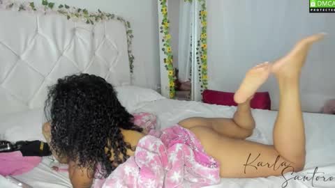 Snapshot of karla_santoro chatting on September 19, 2025, 6:15 am Karla Santoro online show from September 19, 2025, 6:15 am