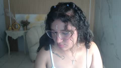 Karla online show from June 10, 2026, 3:07 am