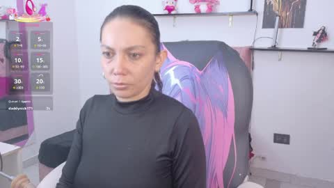 Snapshot of karlaahot1 chatting on June 8, 2026, 7:36 pm karlaahot1 online show from June 8, 2026, 7:36 pm
