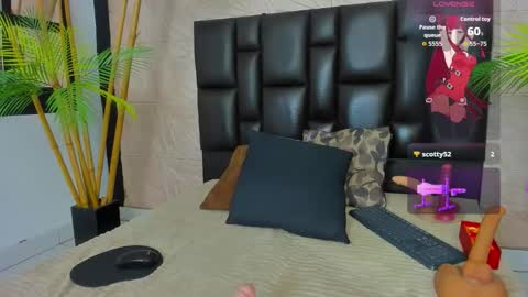 karlarusso online show from September 30, 2025, 9:09 pm