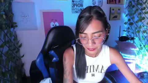 karlaslutskinny__ online show from March 13, 2026, 8:59 pm