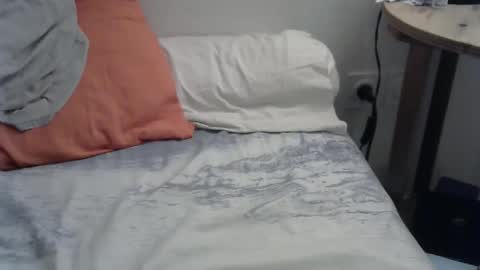 Karl online show from October 14, 2025, 5:30 am