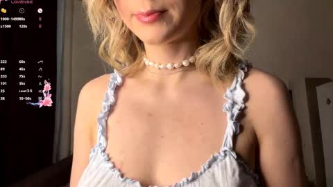 Olivia online show from June 7, 2026, 2:05 am