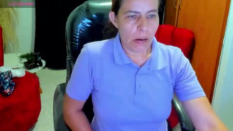 KARLYE online show from November 26, 2025, 2:01 am