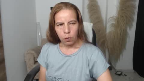 KARLYE online show from January 18, 2026, 2:04 am