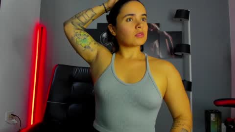   online show from December 23, 2024, 10:01 pm