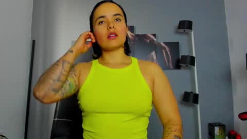   online show from February 11, 2025, 1:51 pm