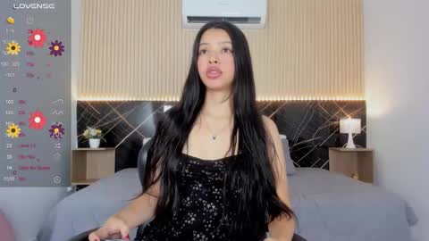 karol_cortes online show from February 19, 2026, 12:01 pm