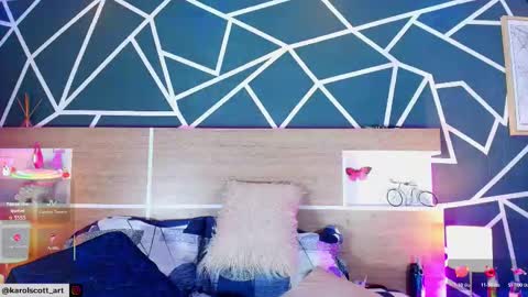 KAROL SCOTT online show from September 27, 2025, 10:04 pm