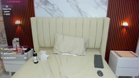 Karol and Luna online show from February 7, 2025, 4:37 am