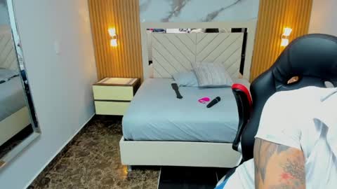 Karol and Luna online show from April 7, 2026, 7:36 pm