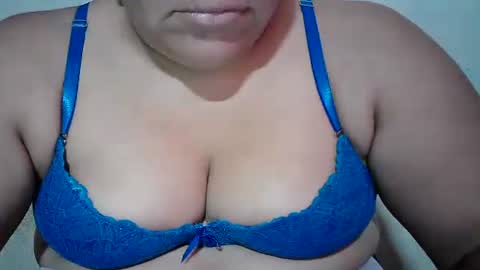 Snapshot of karolbb chatting on December 21, 2024, 1:10 pm karolbb online show from December 21, 2024, 1:10 pm