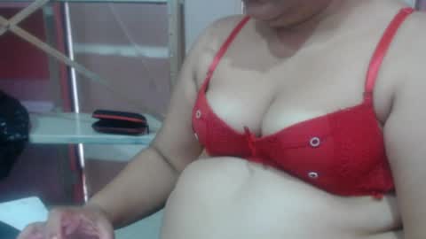 karolbb21 online show from March 30, 2026, 1:45 pm