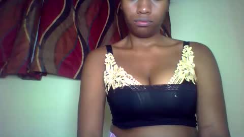 karoliee online show from June 4, 2026, 5:19 pm