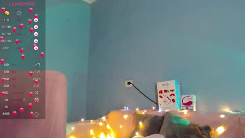 Kira online show from November 27, 2025, 2:24 am