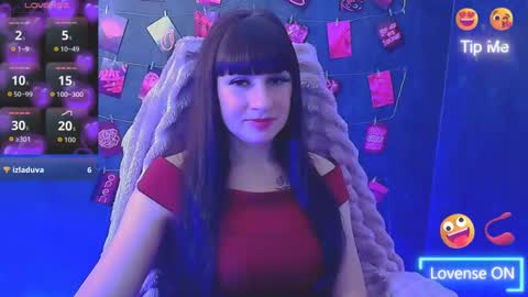 Snapshot of karolina_mia chatting on February 5, 2026, 7:13 am Caroline online show from February 5, 2026, 7:13 am