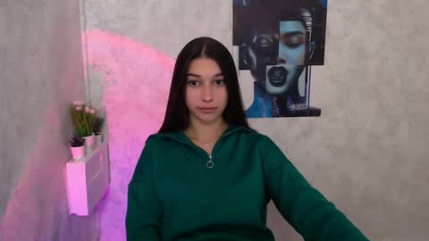Karolina online show from October 18, 2025, 6:16 am
