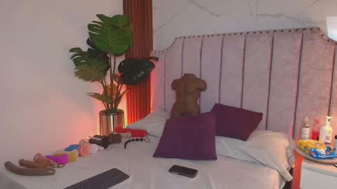 Karolina online show from February 28, 2026, 4:13 am