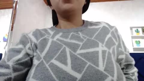 Isa online show from October 30, 2025, 3:19 am