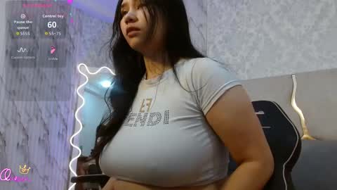 karoll_tay1 online show from April 17, 2026, 11:57 am