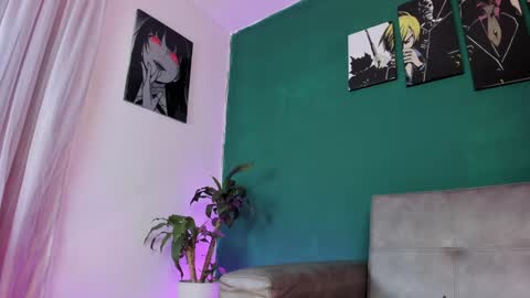 Snapshot of karolsweet_ chatting on January 14, 2025, 3:04 pm KarolSweet online show from January 14, 2025, 3:04 pm