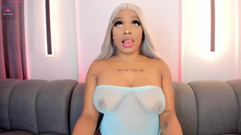 Karol online show from December 18, 2025, 4:18 am