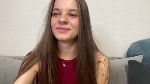 Lia online show from April 18, 2026, 7:58 pm