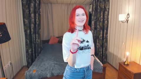 Nicole online show from February 20, 2026, 3:23 pm