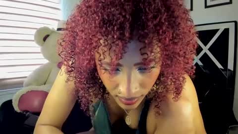 Snapshot of kasielopez chatting on September 12, 2025, 2:39 pm Kasie lopez online show from September 12, 2025, 2:39 pm