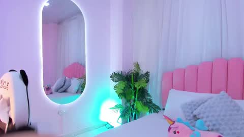 Kassy online show from November 14, 2025, 6:50 pm