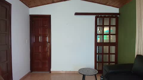 kassandra james online show from November 20, 2025, 1:11 pm