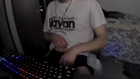 Snapshot of kassey12 chatting on January 28, 2025, 4:18 am AndyFuck online show from January 28, 2025, 4:18 am