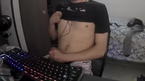 Snapshot of kassey12 chatting on February 16, 2025, 4:31 am AndyFuck online show from February 16, 2025, 4:31 am