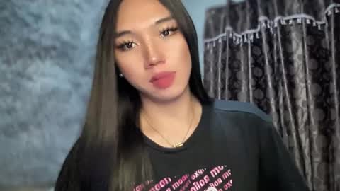 Majesty online show from February 4, 2025, 1:38 pm