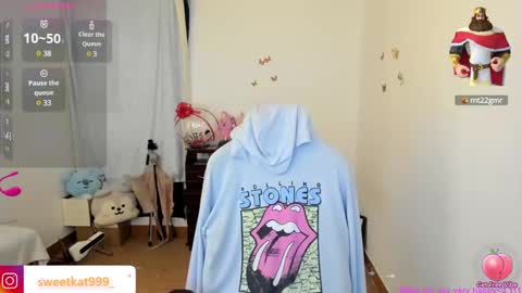 Snapshot of kat_ly_chan chatting on January 31, 2025, 6:47 pm Kat       online show from January 31, 2025, 6:47 pm