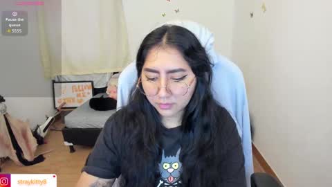 Snapshot of kat_ly_chan chatting on September 11, 2025, 2:39 pm Kat       online show from September 11, 2025, 2:39 pm