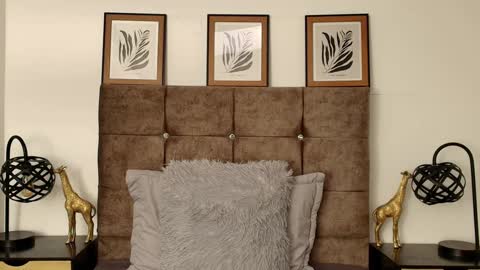 kat paradisse online show from September 11, 2025, 8:31 pm