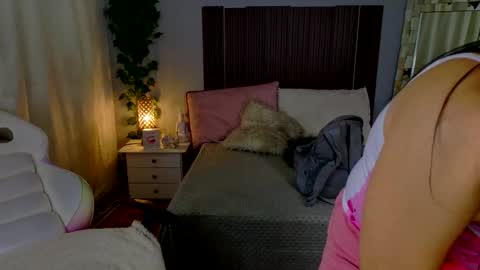 Snapshot of kataleya_29 chatting on November 27, 2025, 3:14 pm kate online show from November 27, 2025, 3:14 pm