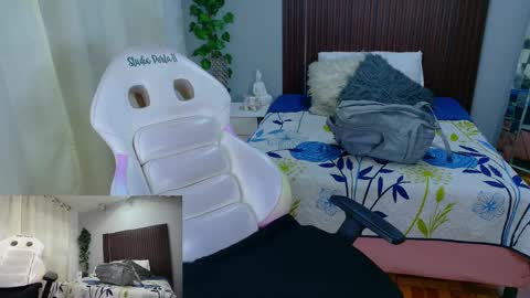 Snapshot of kataleya_29 chatting on December 20, 2025, 6:59 pm kate online show from December 20, 2025, 6:59 pm