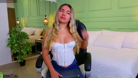 Kat online show from April 16, 2026, 11:55 am