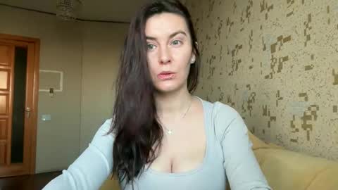 KatalinaQE online show from February 4, 2026, 6:30 am