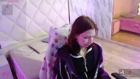 katana_tay online show from February 17, 2026, 3:25 am