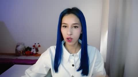 Maca online show from November 12, 2025, 2:17 pm