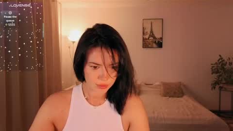 kate124680 online show from June 17, 2026, 9:38 pm