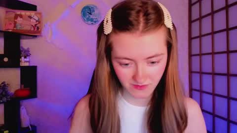 Kate online show from December 12, 2024, 2:26 am